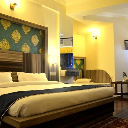 Hotel Grand Sharan كاترا المظهر الخارجي الصورة