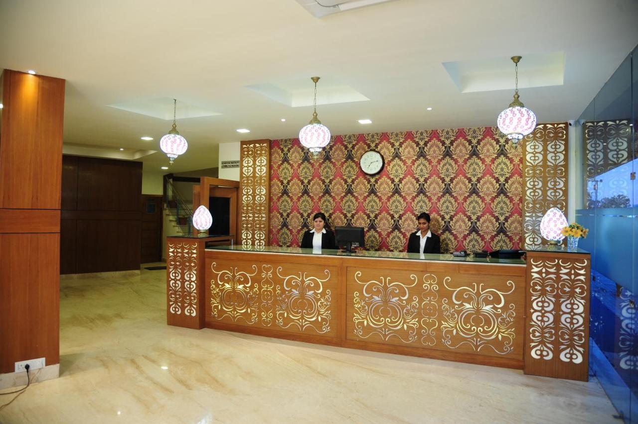 Hotel Grand Sharan كاترا المظهر الخارجي الصورة