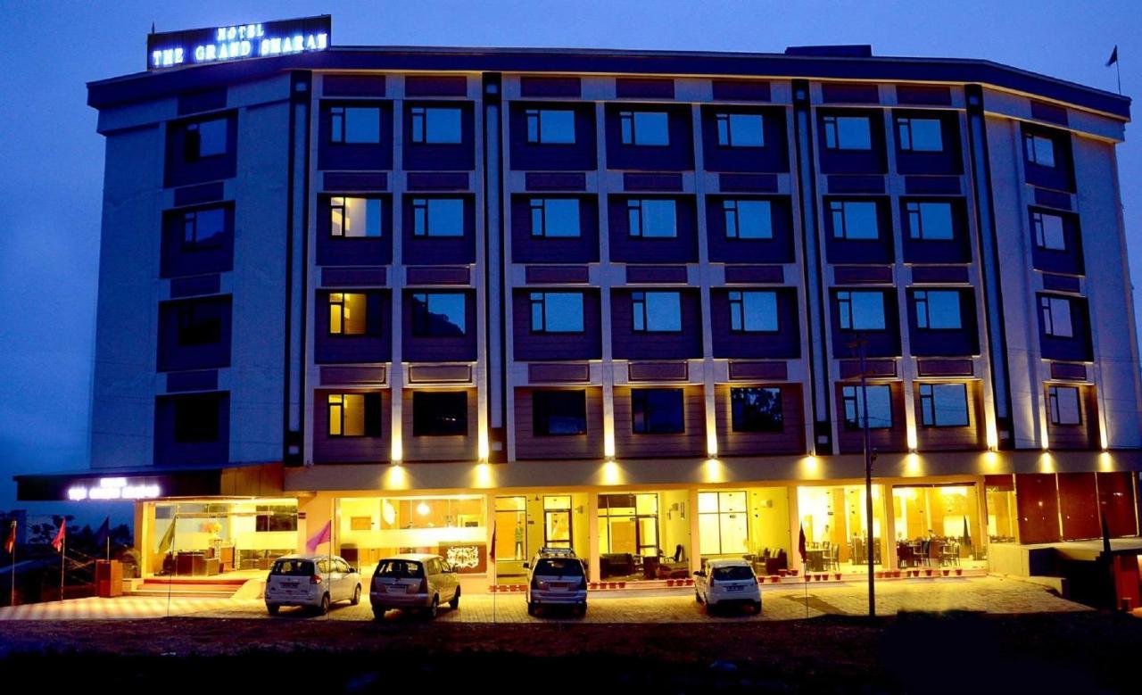 Hotel Grand Sharan كاترا المظهر الخارجي الصورة