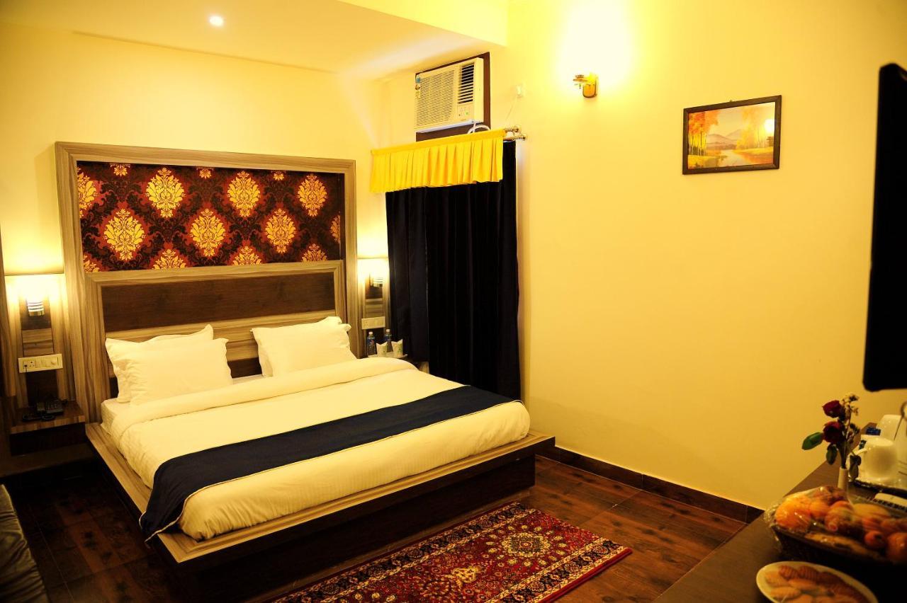 Hotel Grand Sharan كاترا المظهر الخارجي الصورة