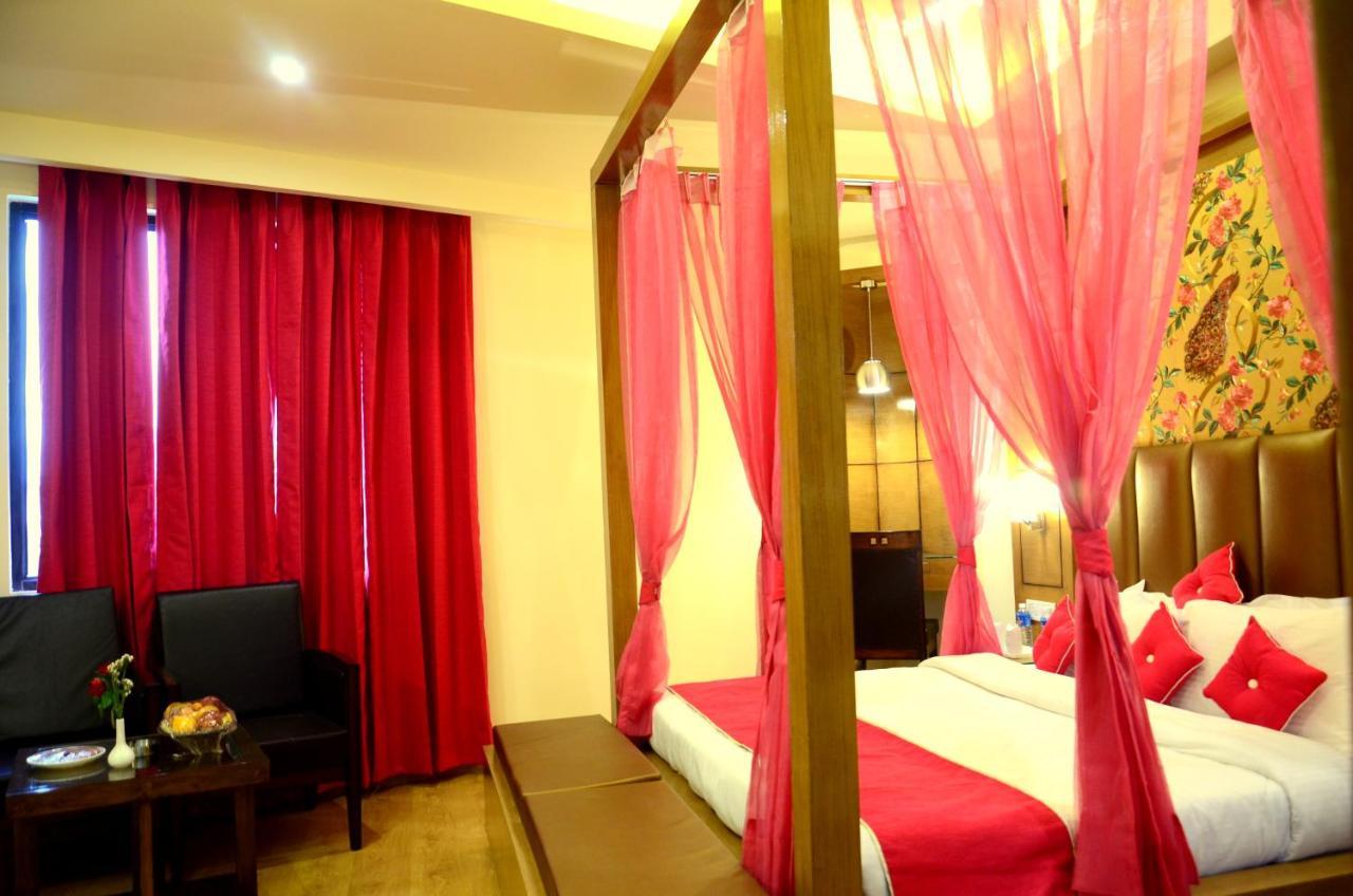 Hotel Grand Sharan كاترا المظهر الخارجي الصورة