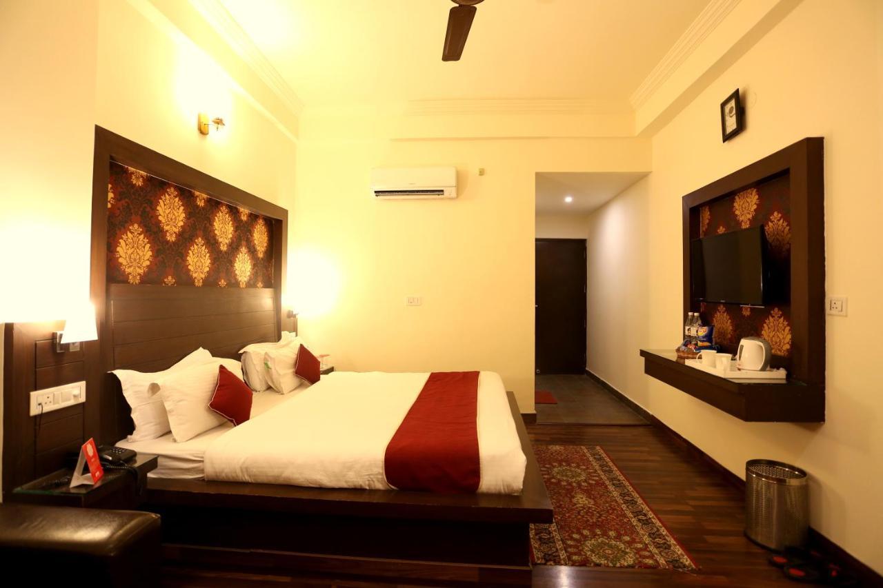 Hotel Grand Sharan كاترا المظهر الخارجي الصورة