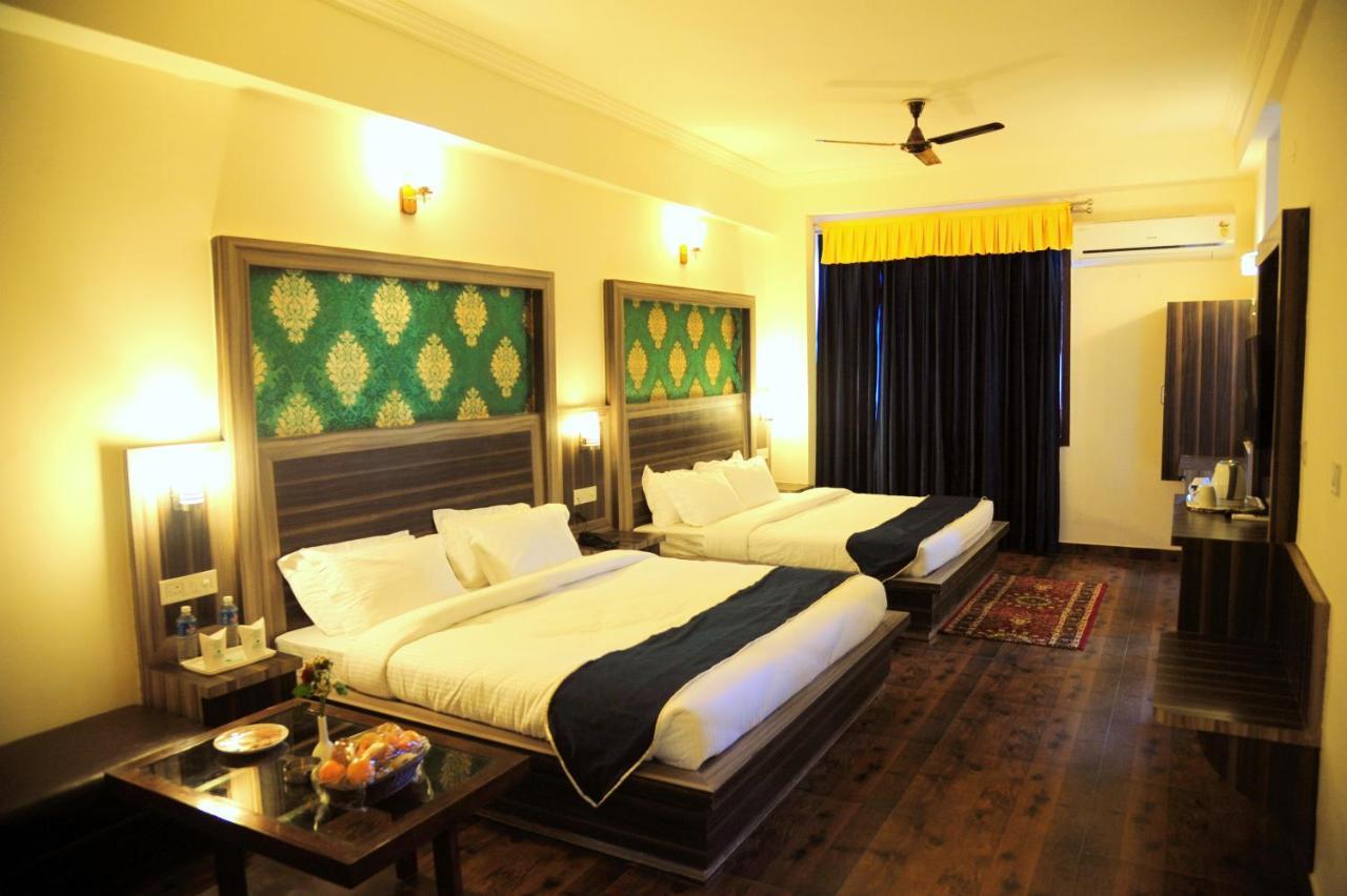 Hotel Grand Sharan كاترا المظهر الخارجي الصورة
