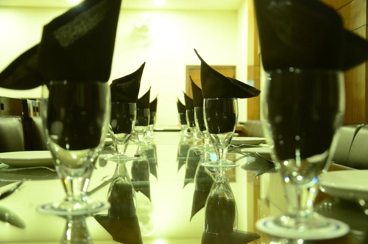 Hotel Grand Sharan كاترا المظهر الخارجي الصورة
