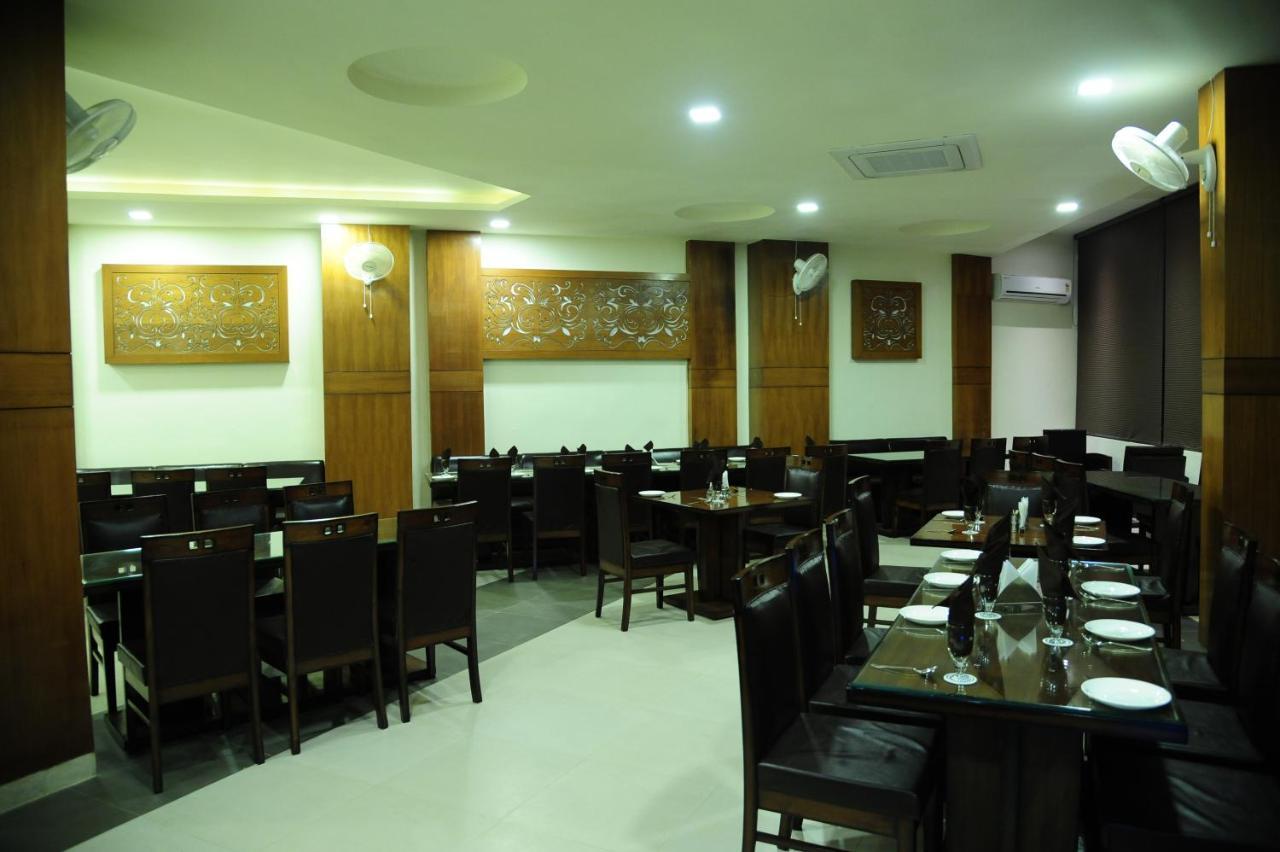 Hotel Grand Sharan كاترا المظهر الخارجي الصورة
